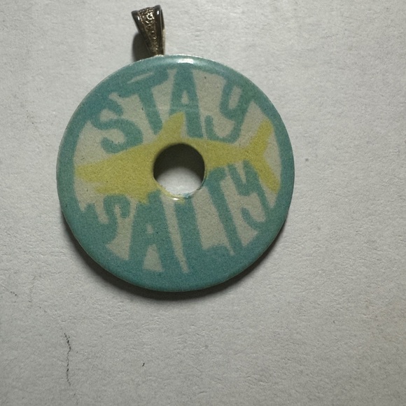 2 handcrafted washer pendants - Picture 3 of 4